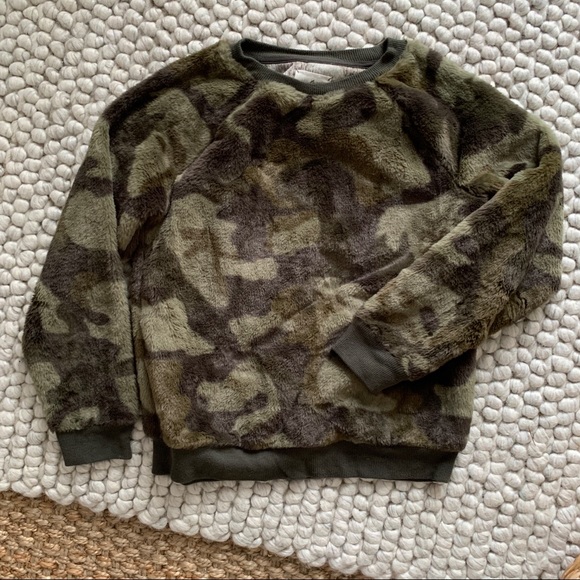 Like New! Lou & Grey Camo Sweater - Picture 3 of 5
